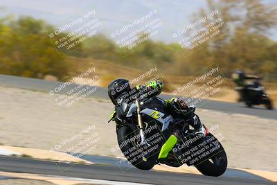 media/Apr-09-2022-SoCal Trackdays (Sat) [[c9e19a26ab]]/Turn 3 (135pm)/